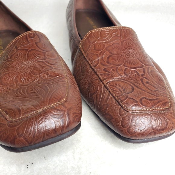 Antonio Melani Brown Size 9 Leather Loafers - Picture 4 of 11
